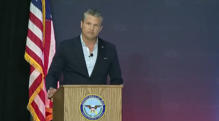 "NISU SE POKAZALI BAŠ EFIKASNIM, ZAR NE?" Hegset ismejao rusku PVO u Venecueli (VIDEO)